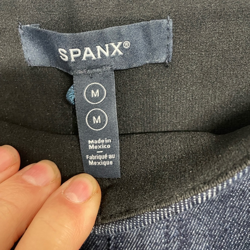Spanx Zero Waistband Crop Wide Leg Jeans size M - Picture 2 of 7